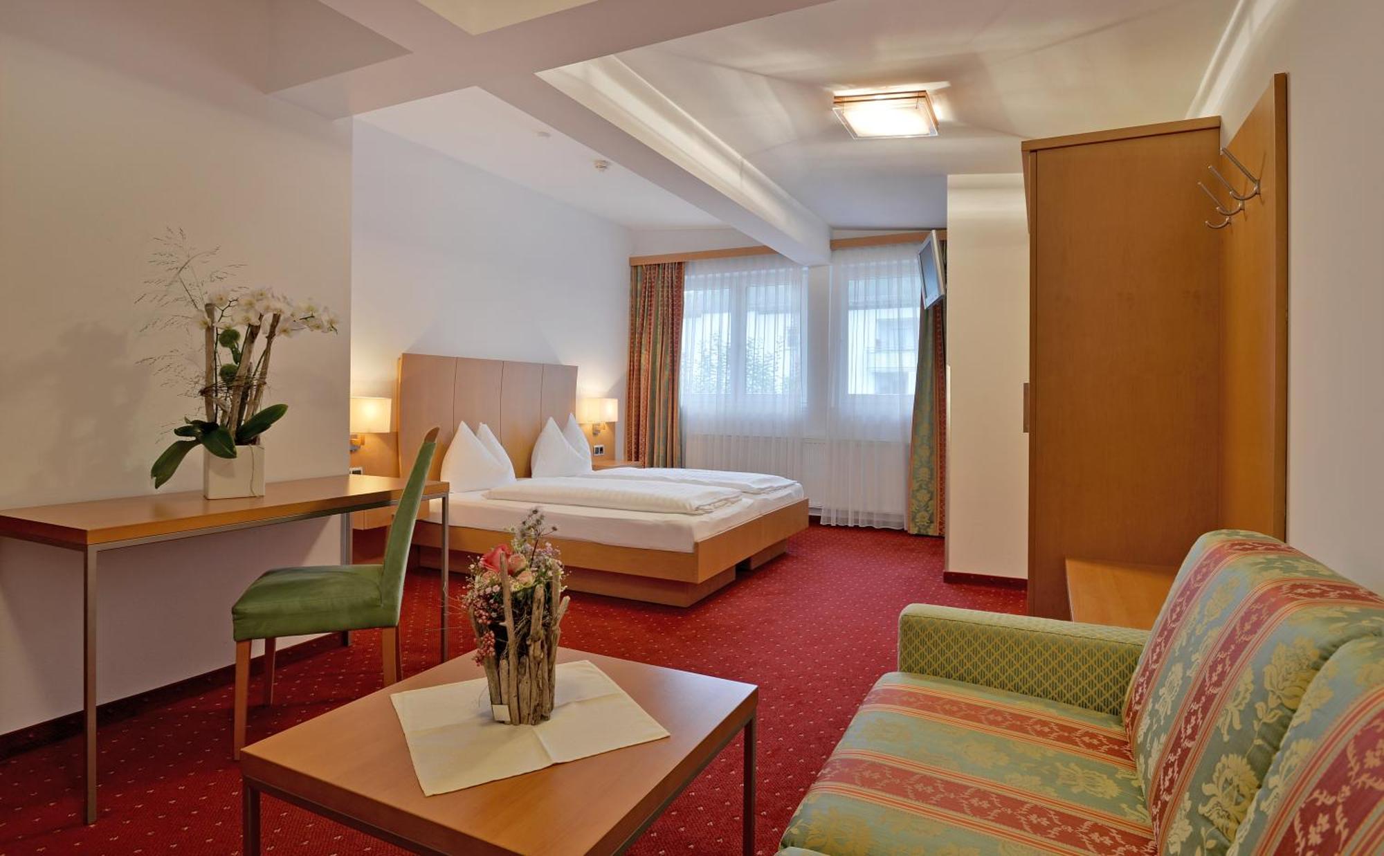 Hotel Tiroler Stuben Wörgl Habitación foto