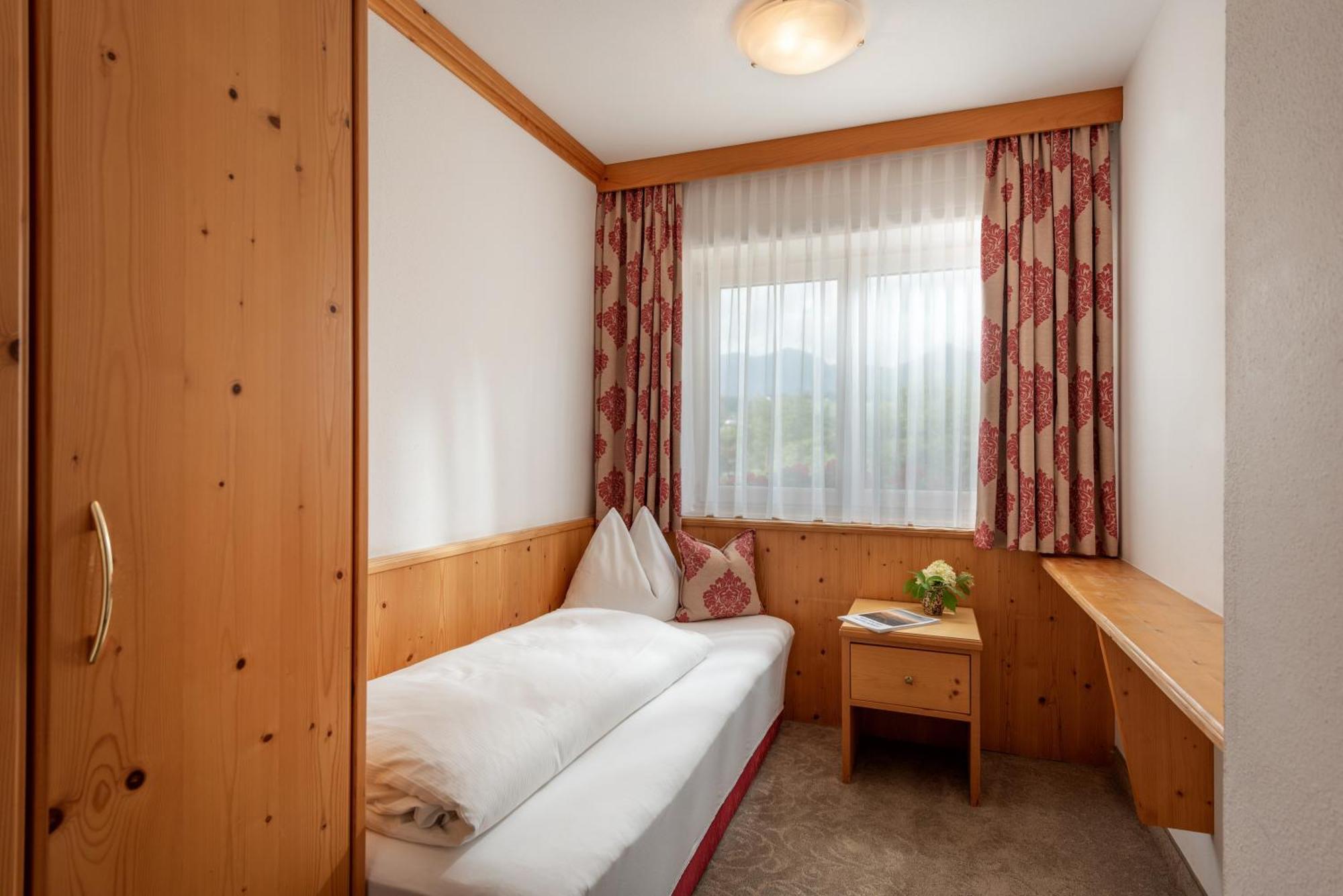 Hotel Tiroler Stuben Wörgl Exterior foto